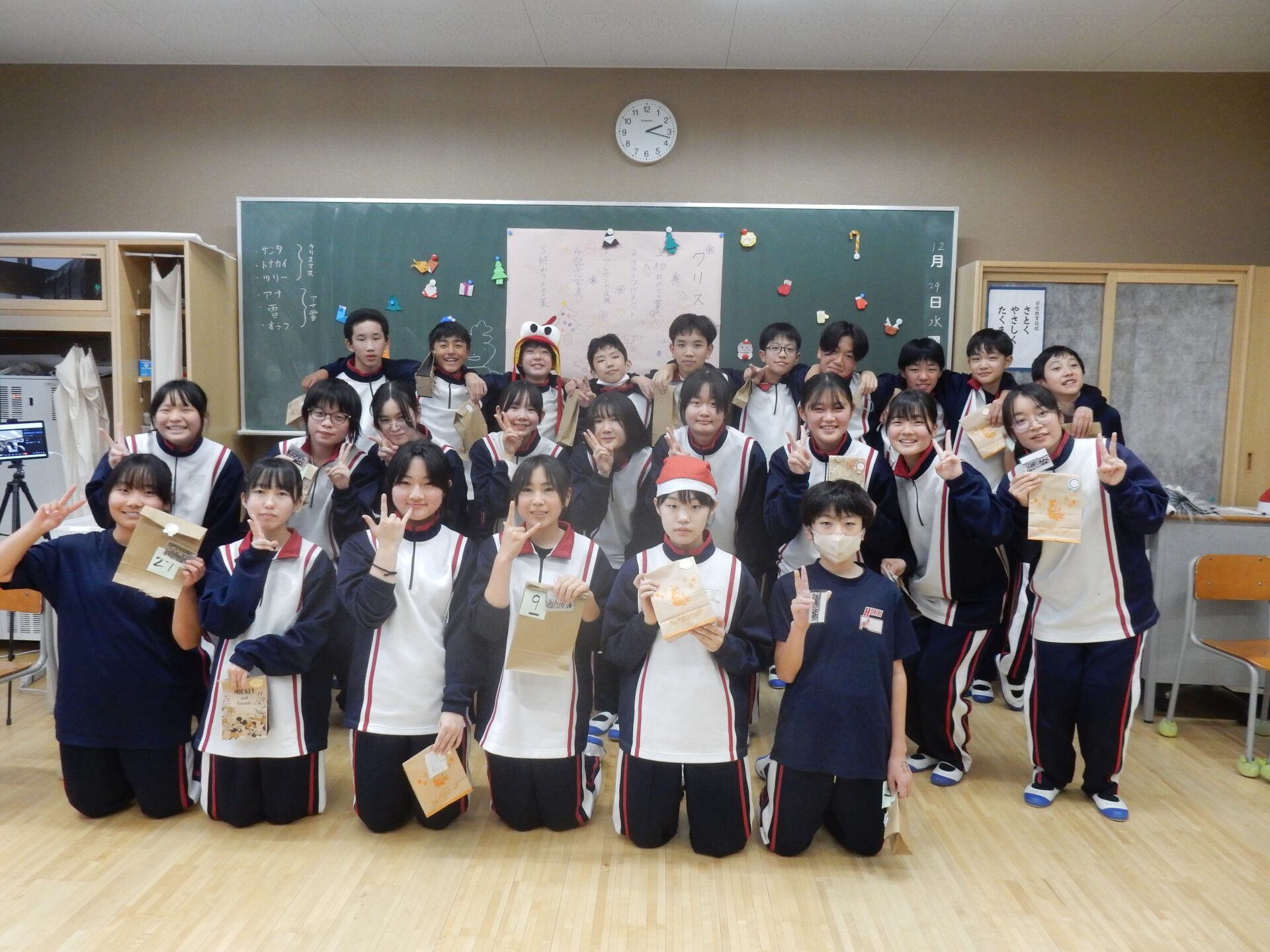 ７年生　今年も頑張ったね会兼クリスマス会